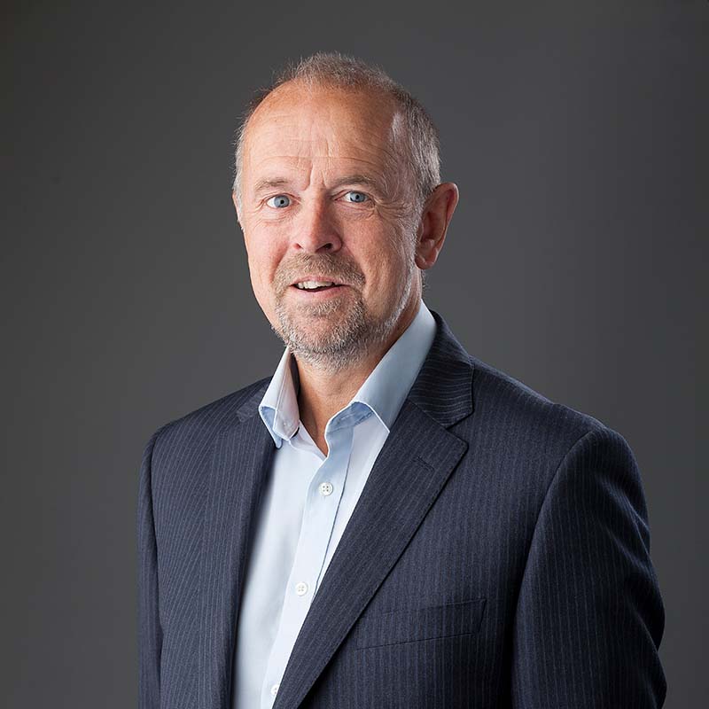 Warren Hadlow Director